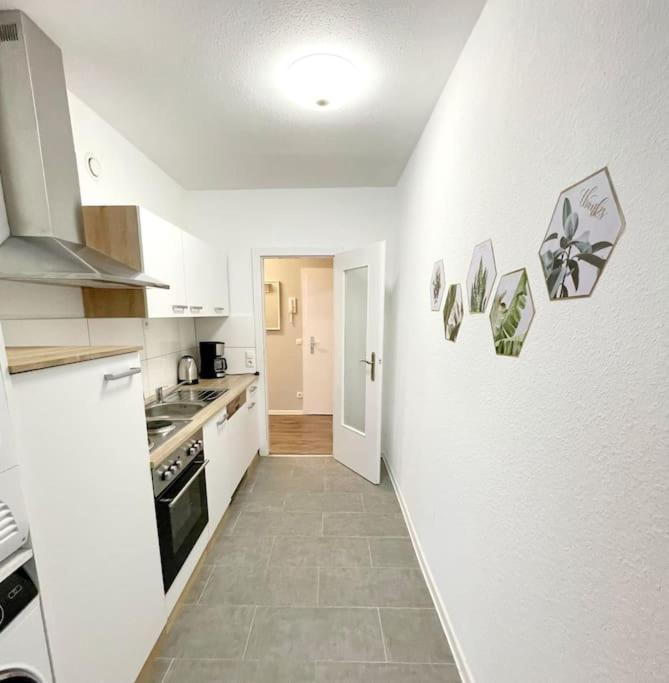 Grosse 3-Zimmer Wohnung, Zentrale Lage. Mülheim an der Ruhr Exterior foto
