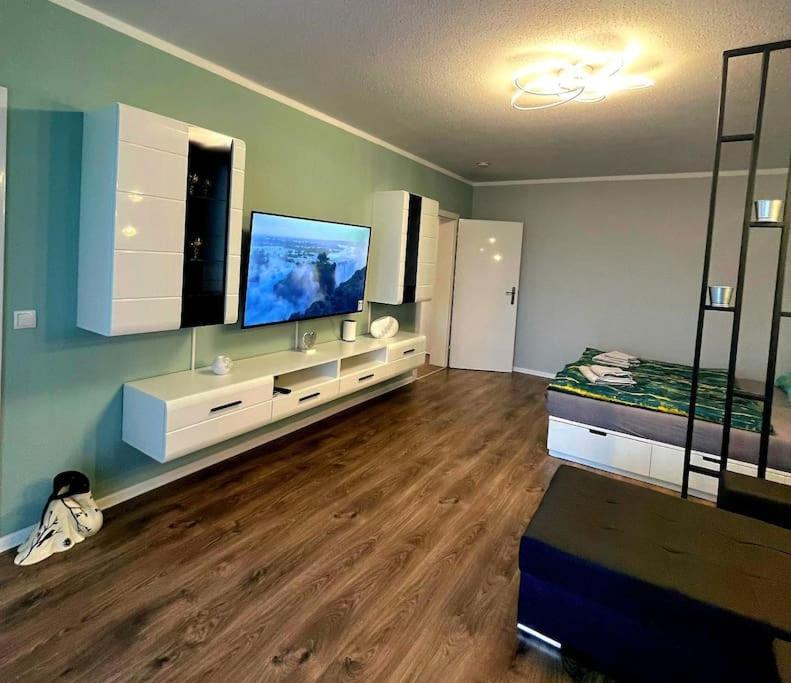 Grosse 3-Zimmer Wohnung, Zentrale Lage. Mülheim an der Ruhr Exterior foto