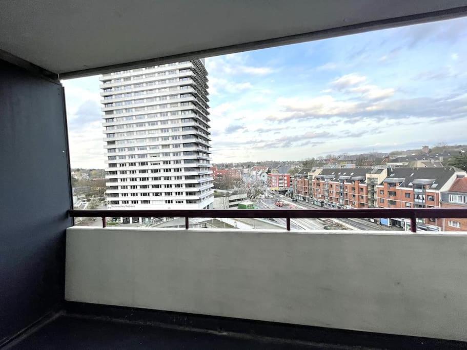 Grosse 3-Zimmer Wohnung, Zentrale Lage. Mülheim an der Ruhr Exterior foto