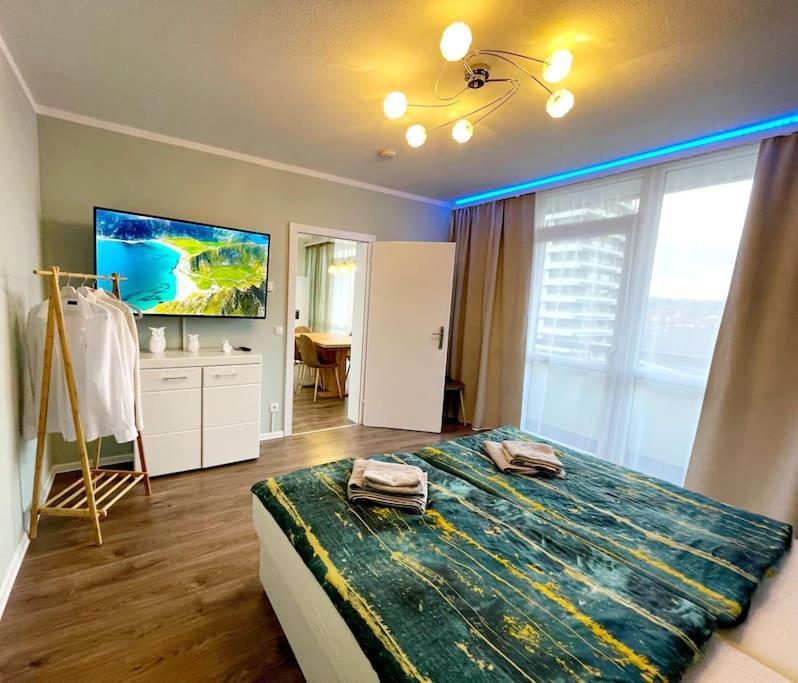 Grosse 3-Zimmer Wohnung, Zentrale Lage. Mülheim an der Ruhr Exterior foto