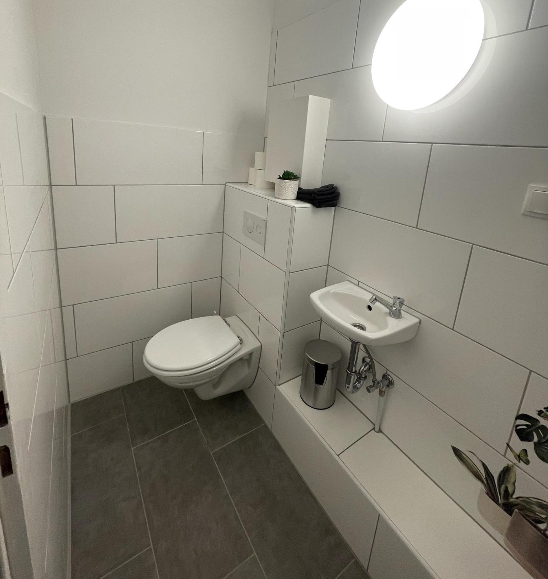 Grosse 3-Zimmer Wohnung, Zentrale Lage. Mülheim an der Ruhr Exterior foto